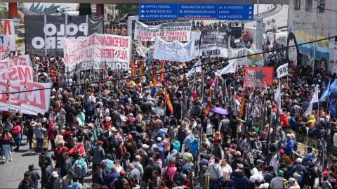 Defendamos al movimiento piquetero 