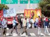 La calle a contramano del discurso